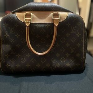 Louis Vuitton Monogram Handbag